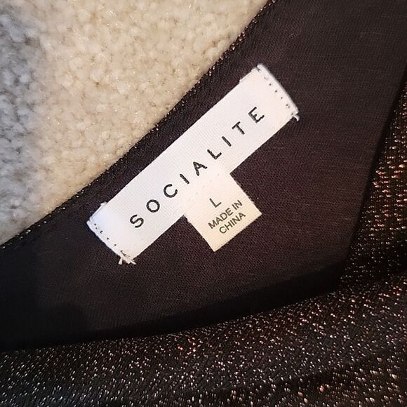 Socialite bronze metallic v neck long sleeve bodysuit L - Picture 4 of 6